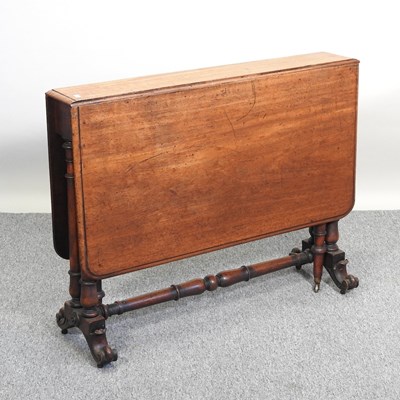 Lot 111 - A Victorian table