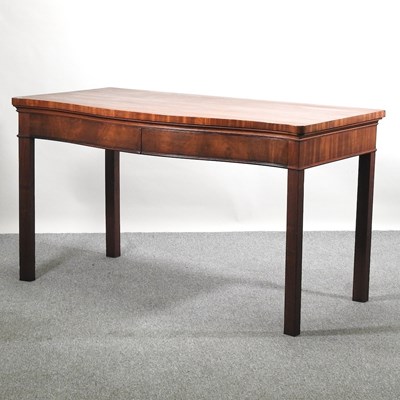 Lot 411 - A side table