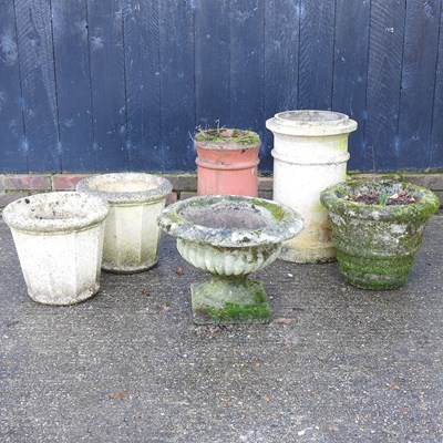 Lot 164 - Various garden pots