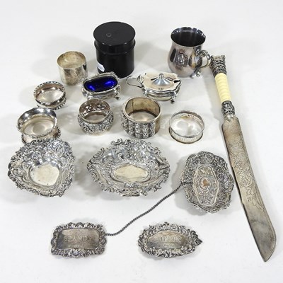 Lot 53 - A collection of silver