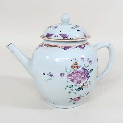 Lot 6 - A Chinese teapot