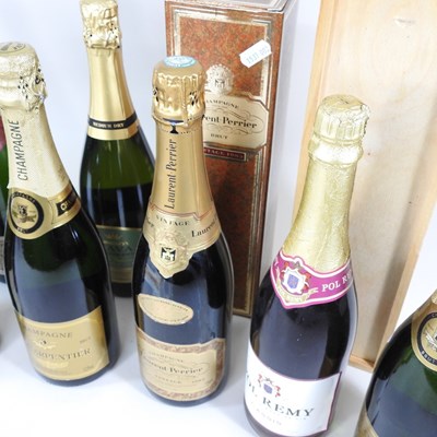 Lot 389 - Nine bottles of champagne