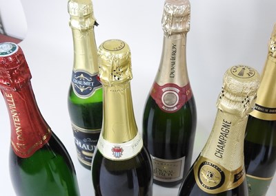 Lot 389 - Nine bottles of champagne