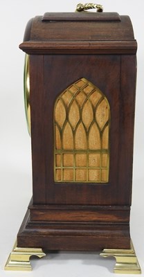 Lot 225 - A bracket clock