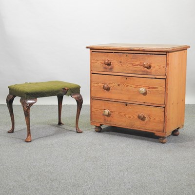 Lot 411 - An antique pine chest of drawers