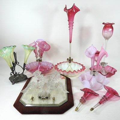 Lot 629 - Various epergne parts