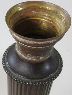 Lot 574 - A collection of lamps