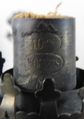 Lot 574 - A collection of lamps