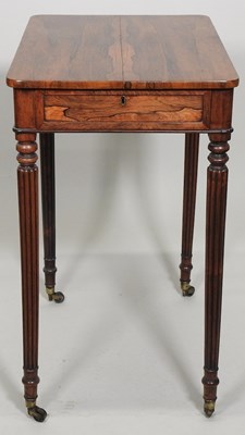 Lot 480 - A Regency table