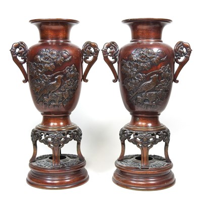 Lot 40 - Japanese vases