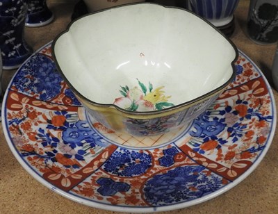 Lot 424 - Various oriental porcelain