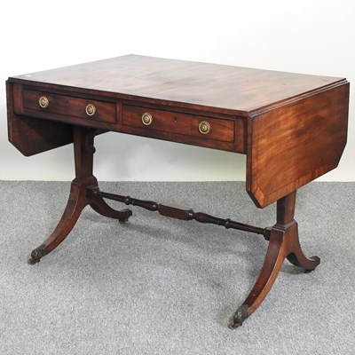 Lot 345 - A Regency table