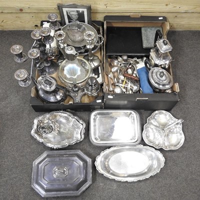 Lot 334 - A collection of silver plate