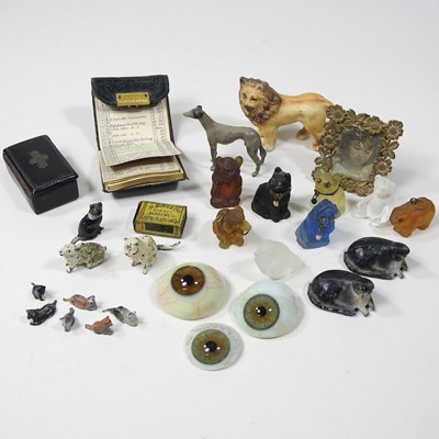 Lot 270 - Three glass eyes