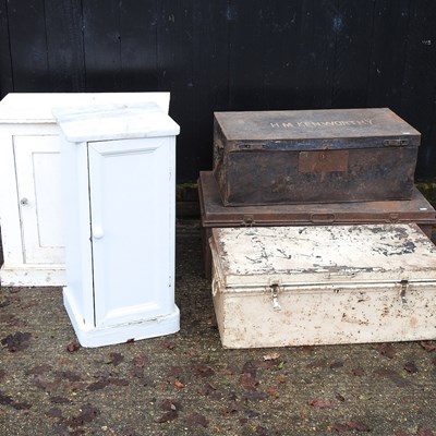 Lot 511 - Various furniture