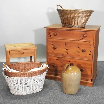 Lot 158 - Pine chests and baskets