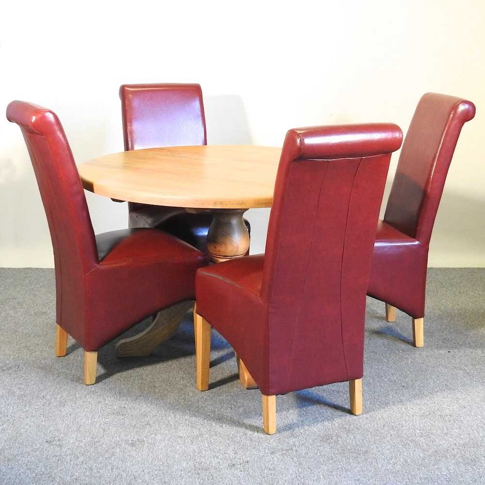 Lot 449 - A dining set