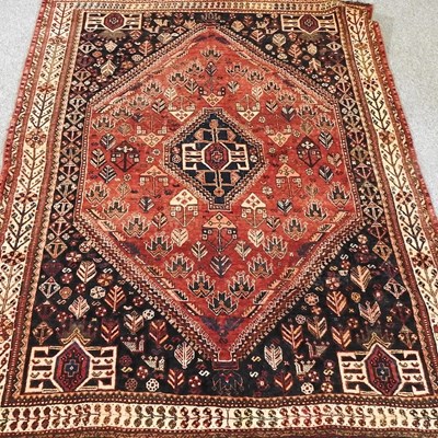 Lot 297 - A rug