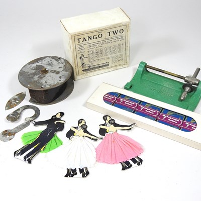 Lot 468 - A Tango Two