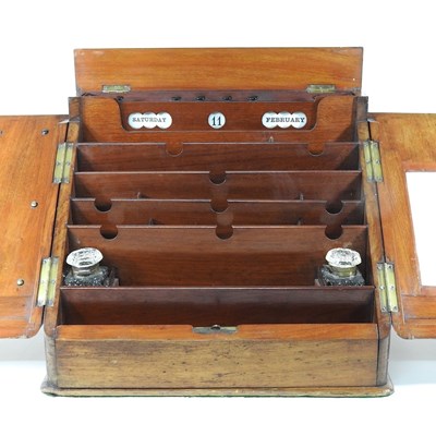 Lot 25 - A stationery box