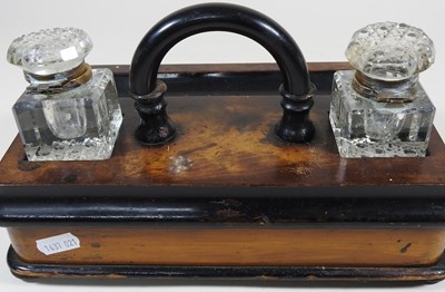 Lot 484 - A desk stand