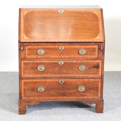 Lot 419 - An Edwardian bureau