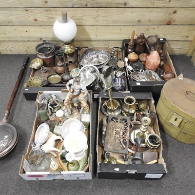 Lot 71 - A collection of items