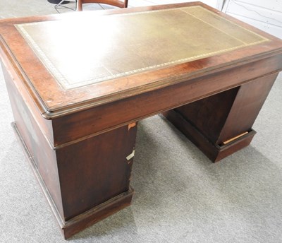 Lot 444 - A Victorian desk