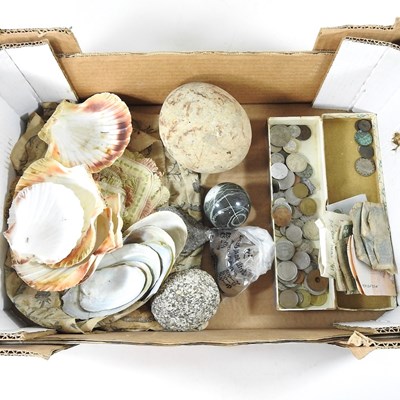 Lot 80 - Coins and minerals