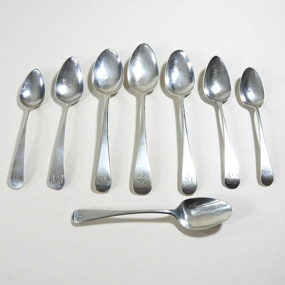 Lot 233 - Silver teaspoons