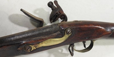 Lot 32 - A flintlock rifle