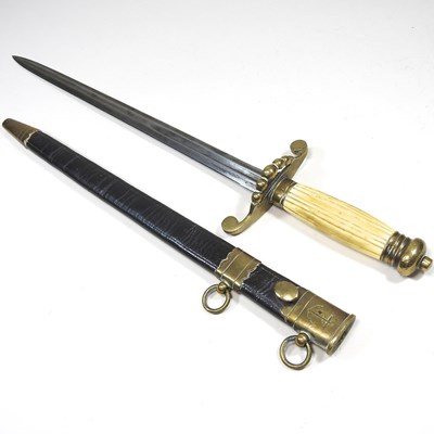 Lot 21 - A naval dirk