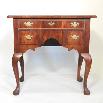 Lot 369 - An 18th century lowboy