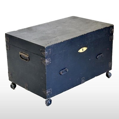 Lot 234 - A car trunk