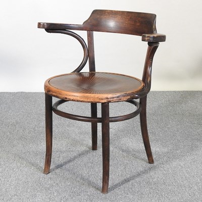 Lot 165 - A Thonet chair