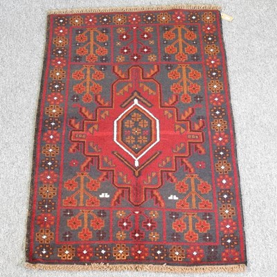 Lot 246 - A rug