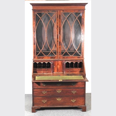 Lot 477 - A bureau bookcase