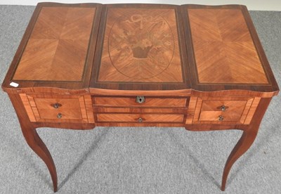 Lot 108 - A French table