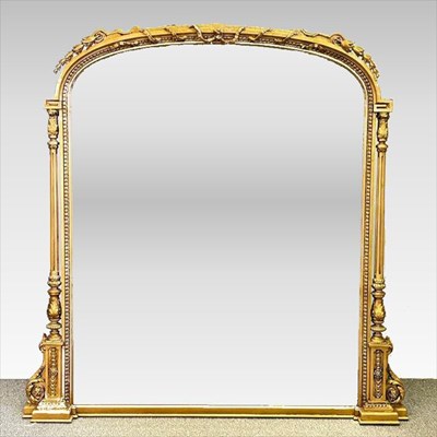 Lot 317 - A wall mirror