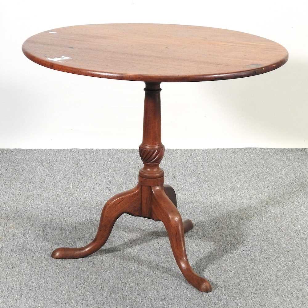 Lot 279 - A tripod table