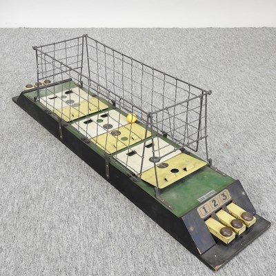 Lot 204 - A vintage tin and painted wooden game Finger Football