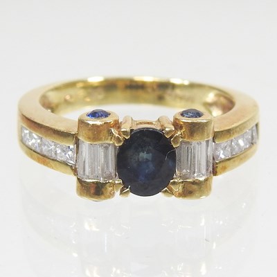 Lot 15 - A ring