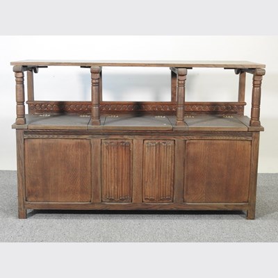 Lot 93 - A monk's bench