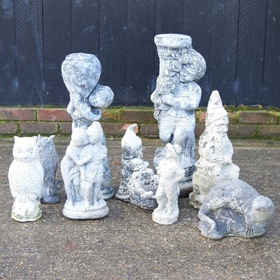 Lot 59 - Garden figures