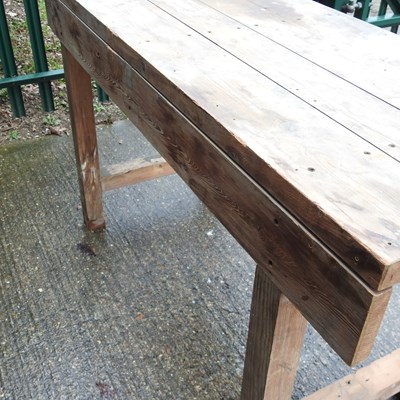 Lot 9 - A work bench