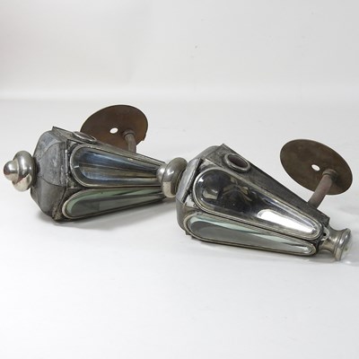 Lot 228 - A pair of 19th century metal coaching lamps