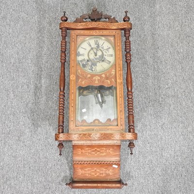 Lot 390 - An American clock