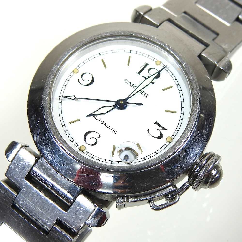 Lot 23 - A Cartier wristwatch