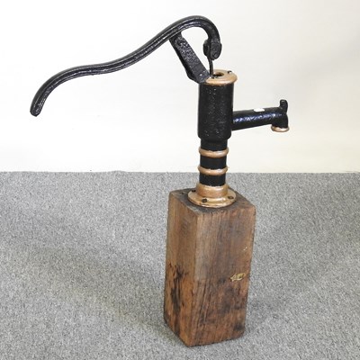 Lot 345 - A water pump