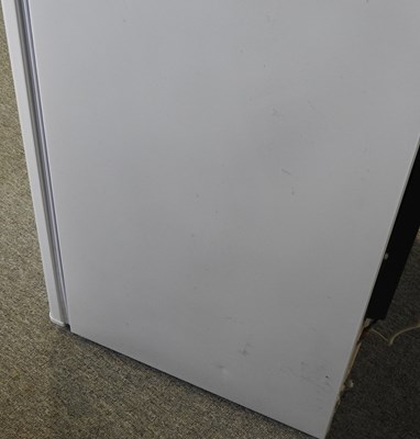 Lot 199 - A fridge freezer